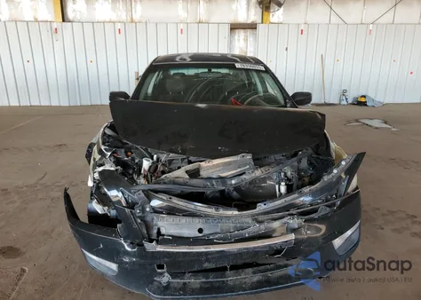 2015 Nissan Altima 2.5 из США, поврежденный, VIN 1N4AL3AP7FN872542